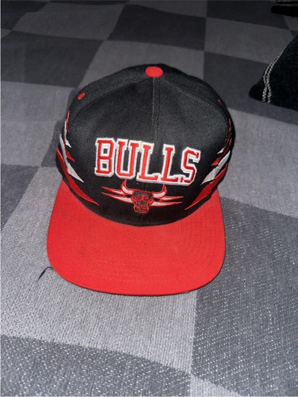 Mitchell & Ness Chicago Bulls Black and Red Snapback Hat